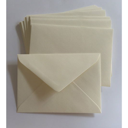 Ce-via Textured Envelopes Pack of 20 White or Cream Choose Size & Colour