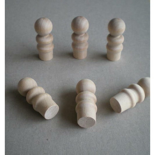 Girl - Wooden Dolls x 5